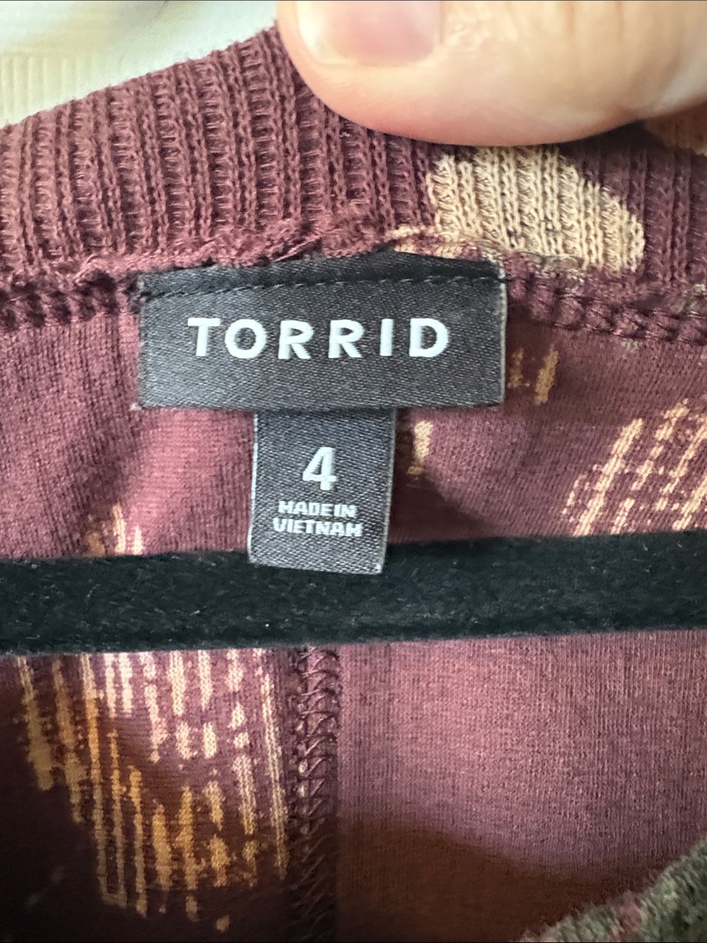 Torrid Long Sleeved 100% cotton Brown‎ Floral Distressed Hem Waffle Knit size 4 - Picture 2 of 5